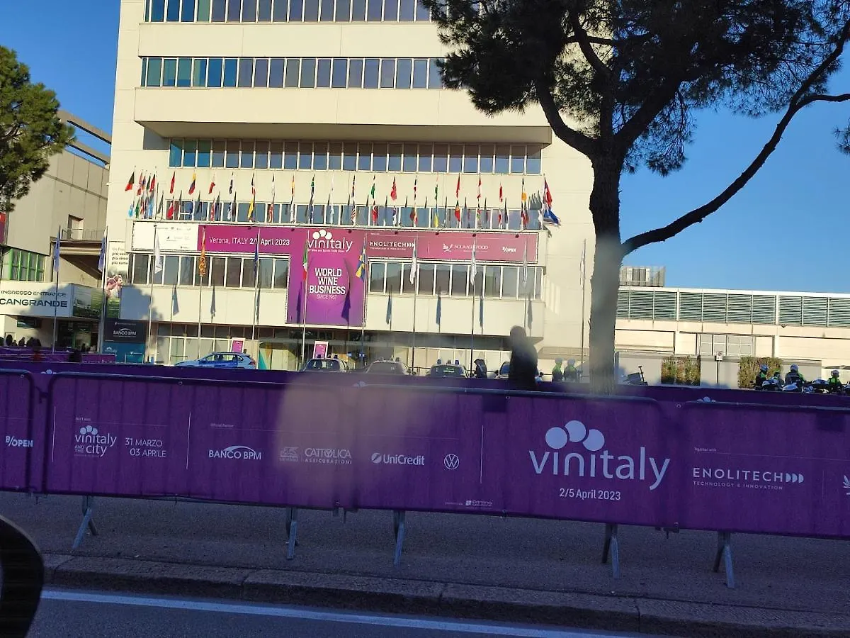 Pensjonat Easy Stay Verona Rooms