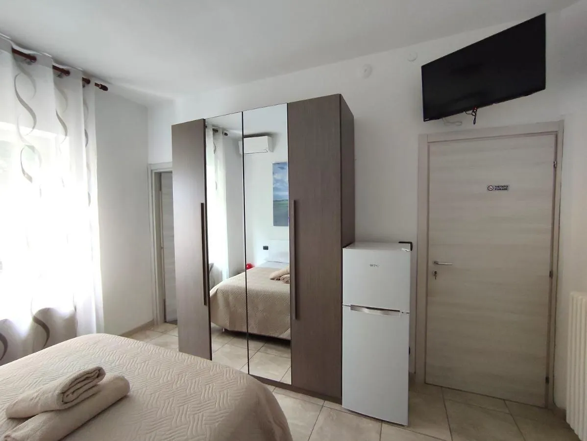 Easy Stay Verona Rooms